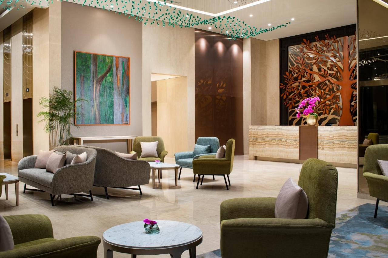 Trembesi Hotel Serpong Buitenkant foto