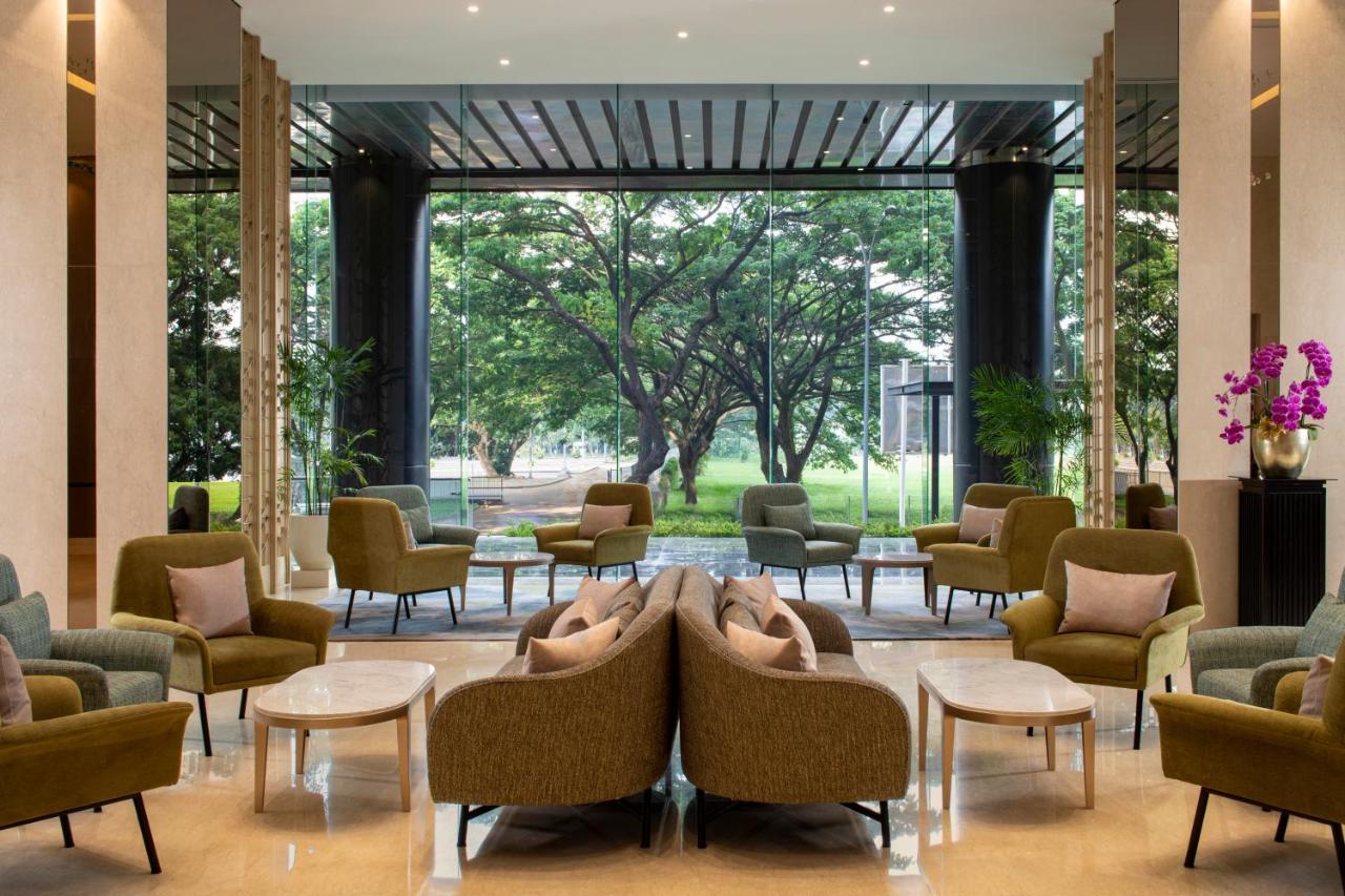 Trembesi Hotel Serpong Buitenkant foto