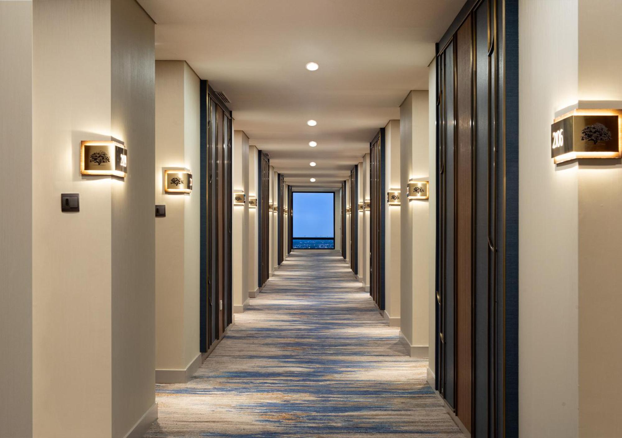 Trembesi Hotel Serpong Buitenkant foto